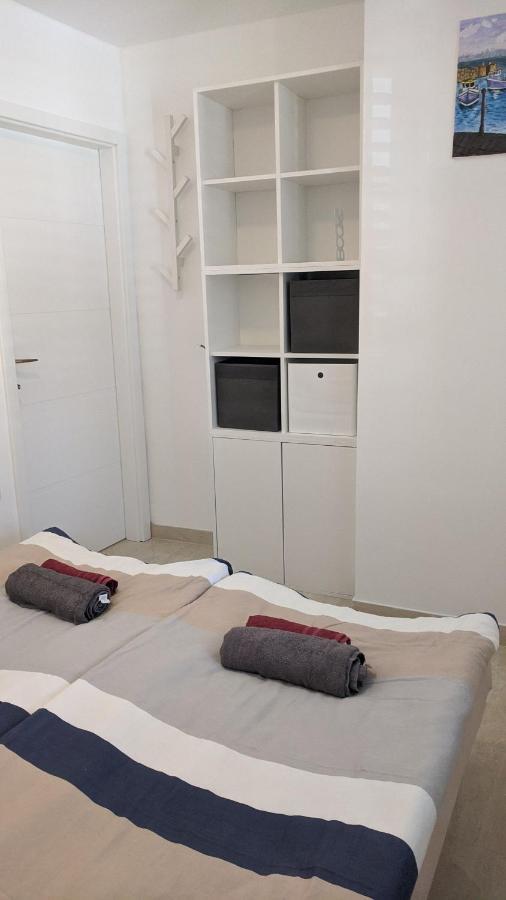 Apartma Ela コペル エクステリア 写真
