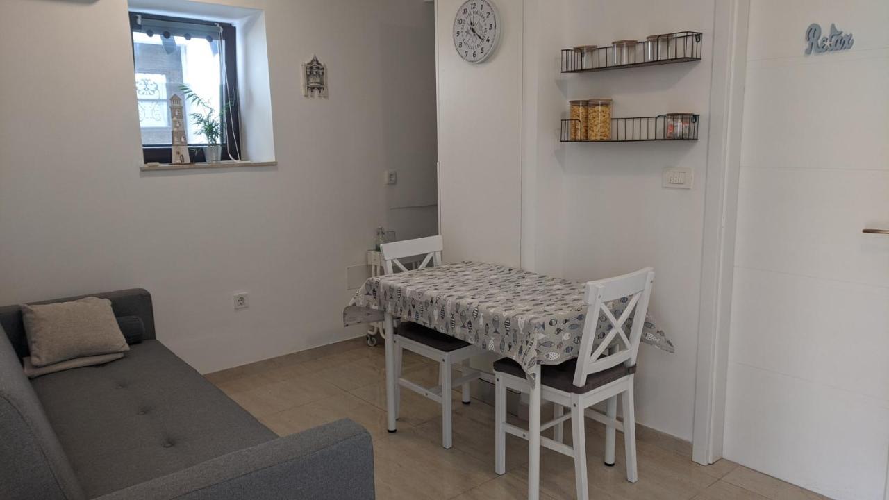Apartma Ela コペル エクステリア 写真